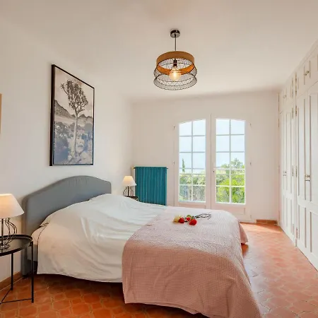 Les Gaulois By Interhome Les Issambres